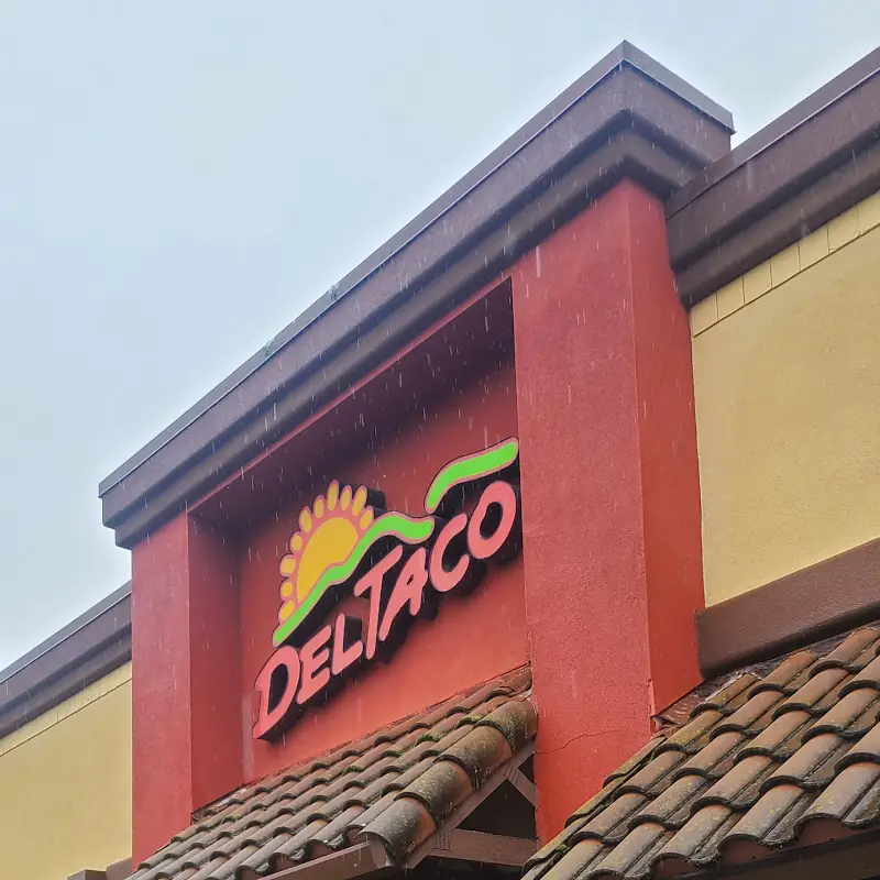 Del Taco