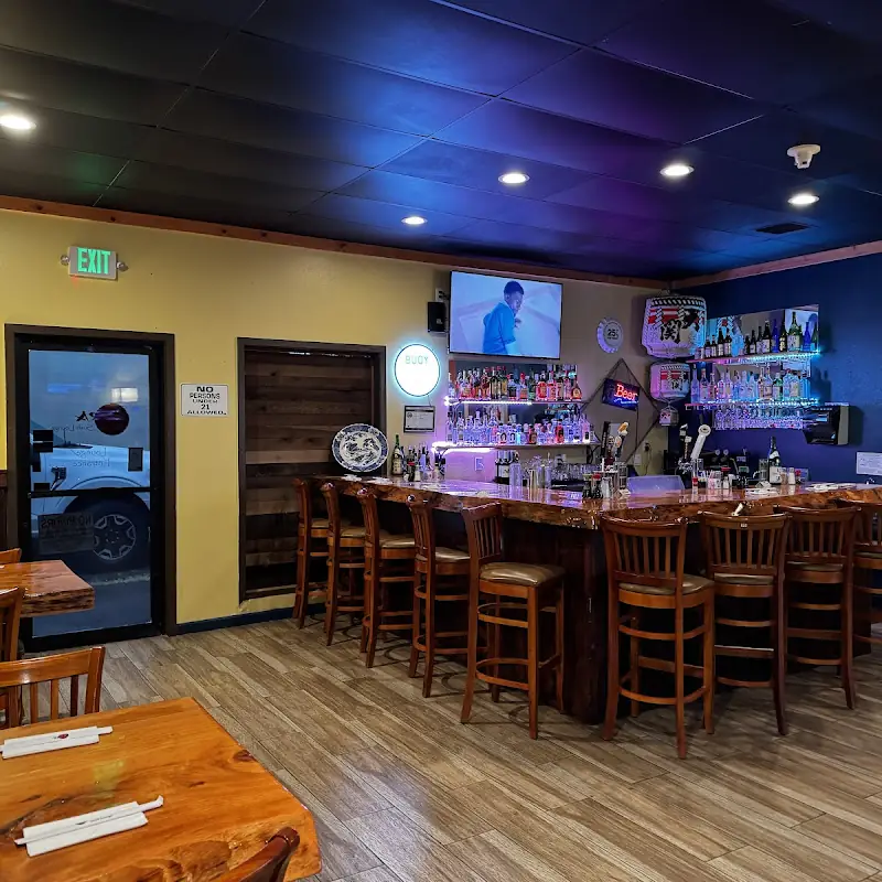 Tora | Sushi Lounge