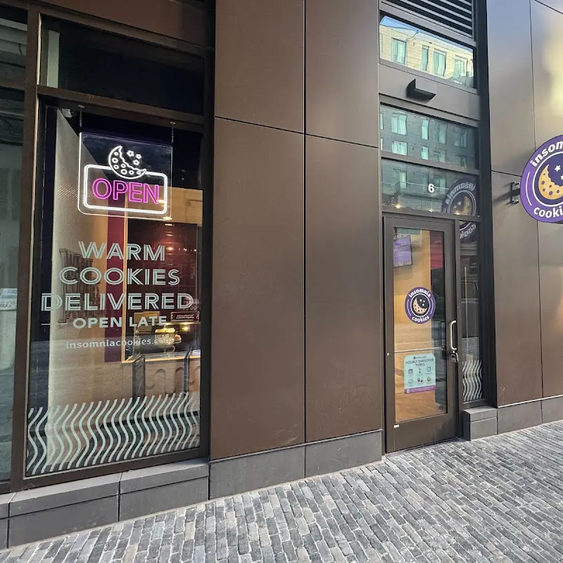Insomnia Cookies