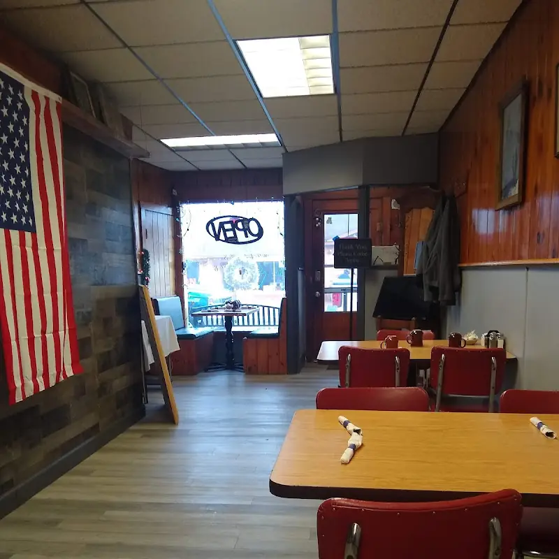 Willows Cafe and Boons BBQ