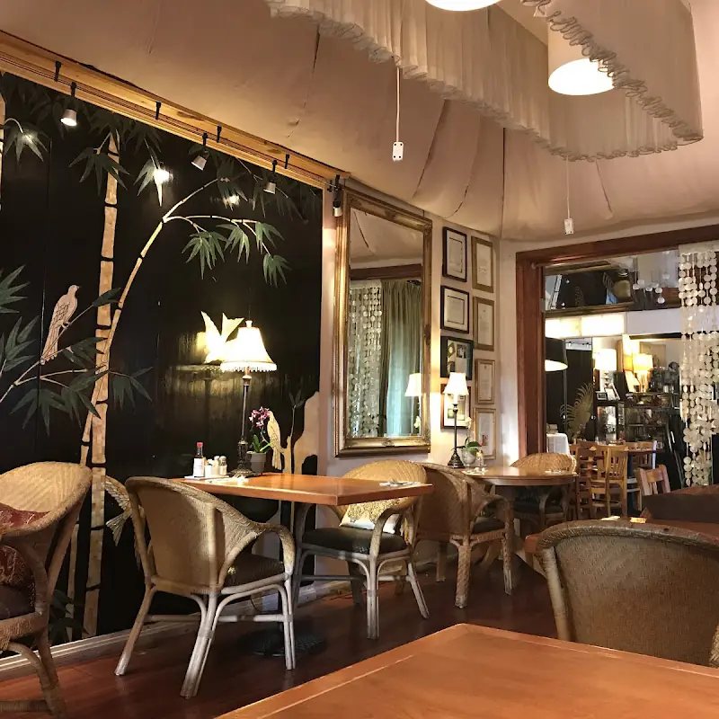 L.A. Rose Cafe