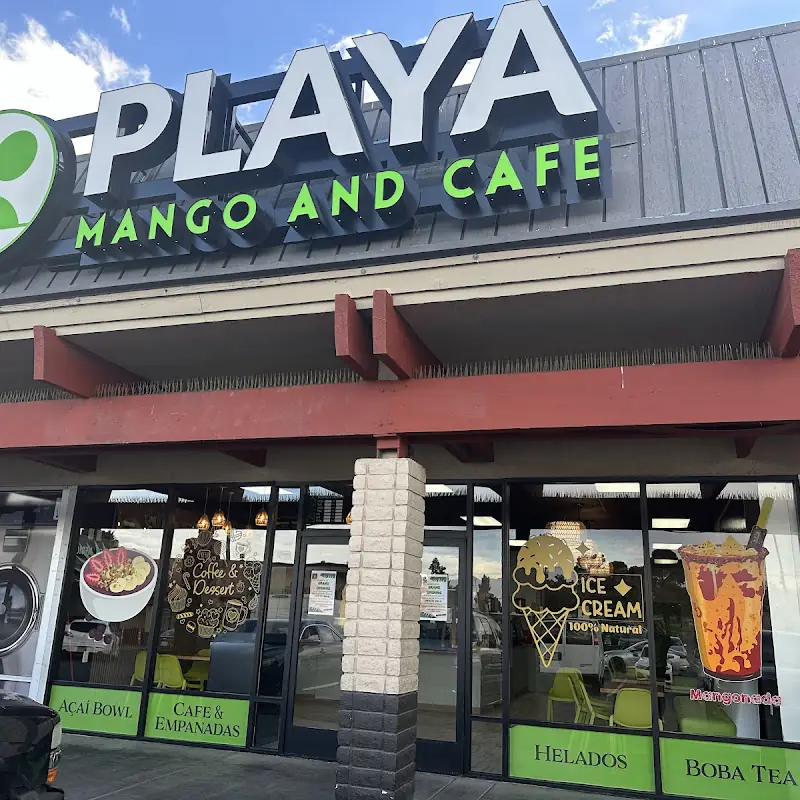 Playa mango and cafe