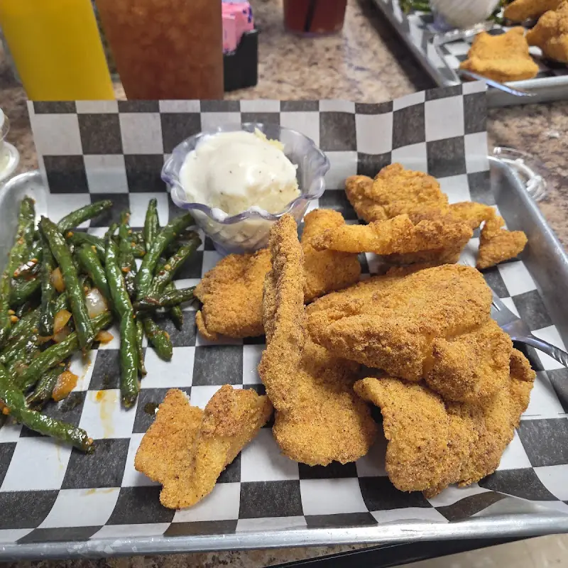 Legacy Eatery
