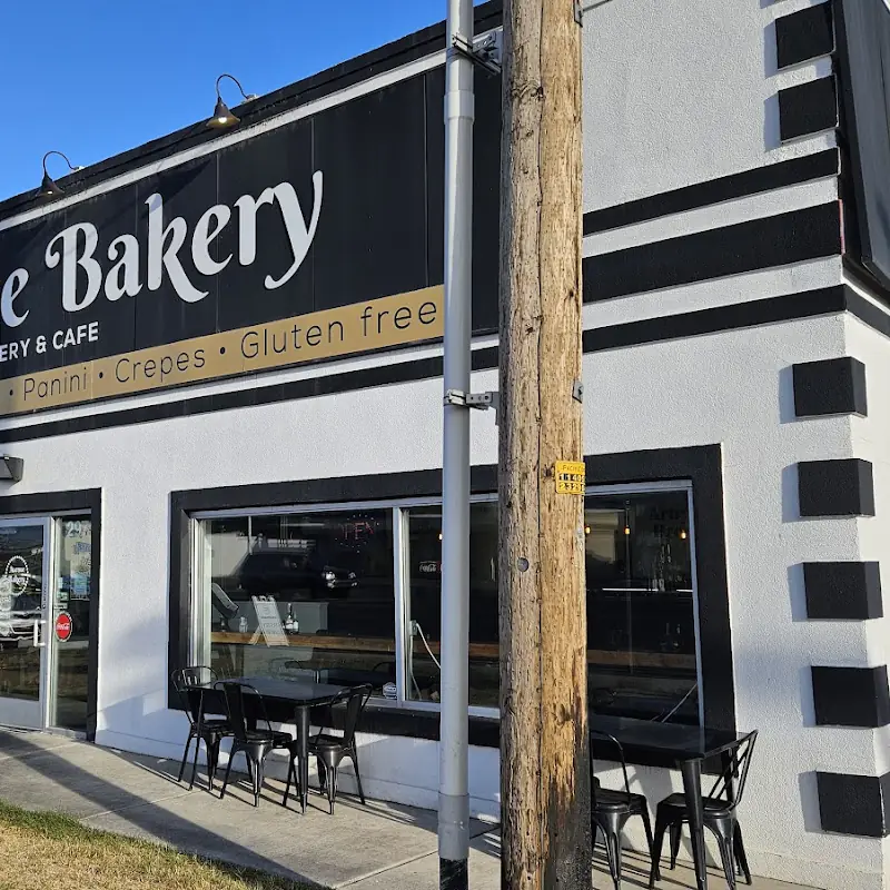 Avenue Bakery