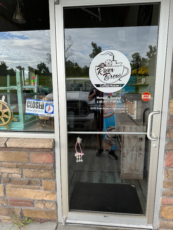 River Brew Coffee House