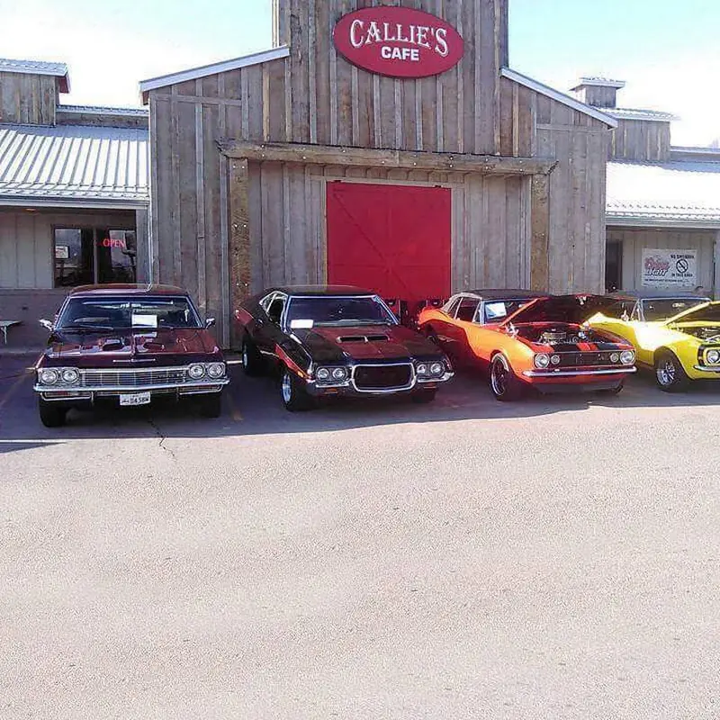 Callie's Cafe & Sports Bar