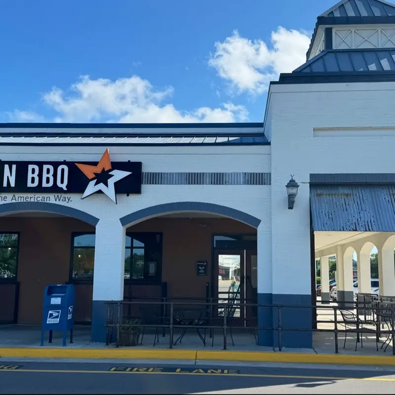 MISSION BBQ
