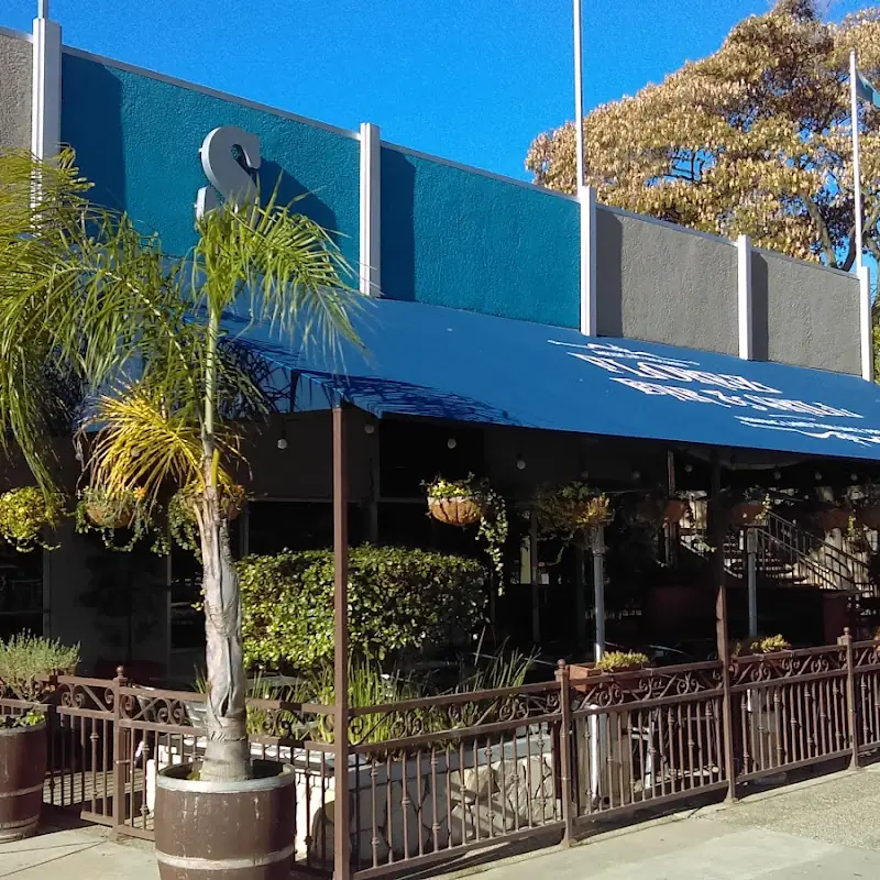 Florez Bar & Grill