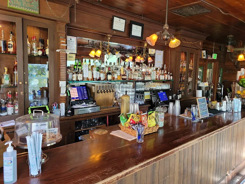 Distillery Bar