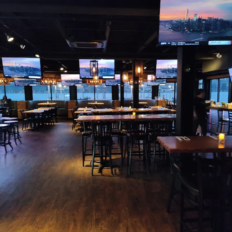 Pier 115