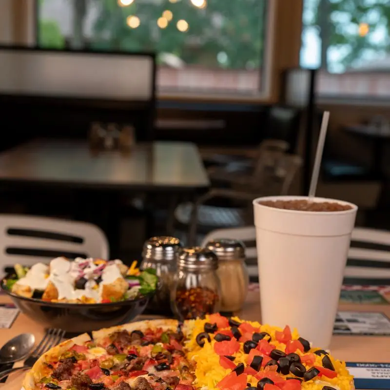 Jo's Famous Pizza