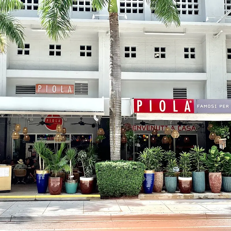 Piola Italian Restaurant & Market Brickell