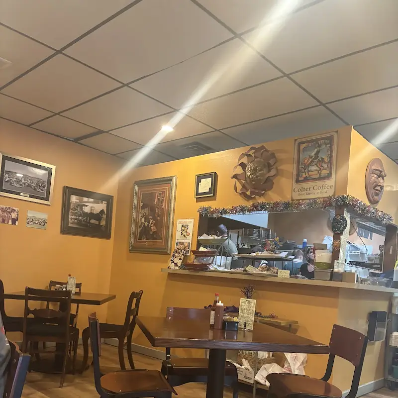 The Knead Café