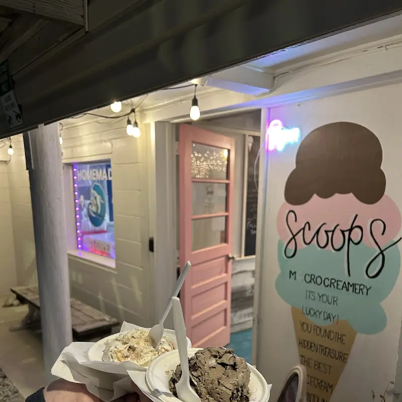 Scoops Microcreamery at Topsail Beach