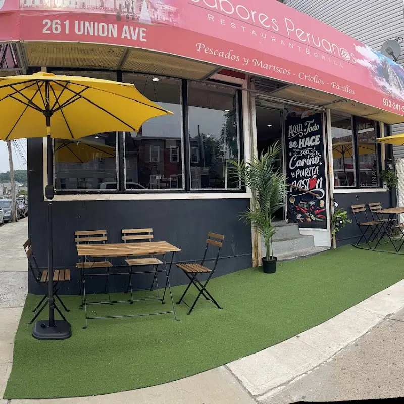 Sabores Peruanos Restaurant