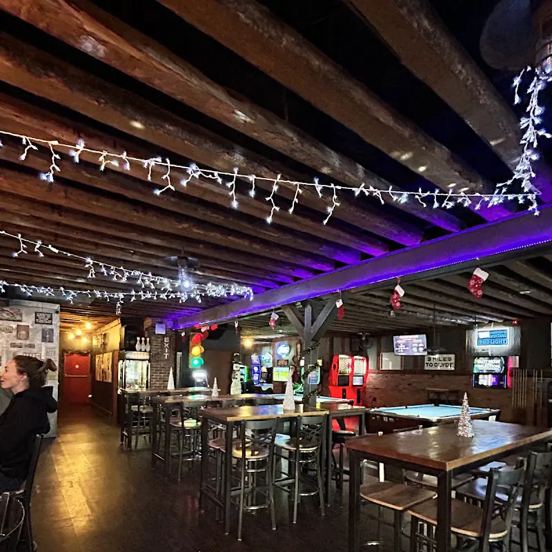 Lane Bar