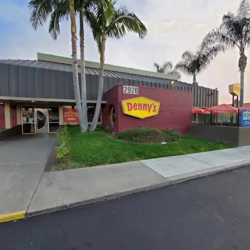 Denny's Restaurant