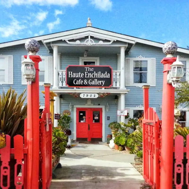 Haute Enchilada Café, Gallery & Social Club