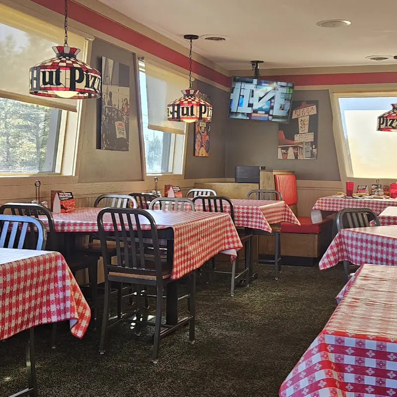 Pizza Hut