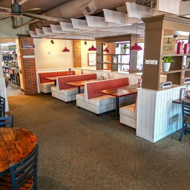 Egg Harbor Cafe