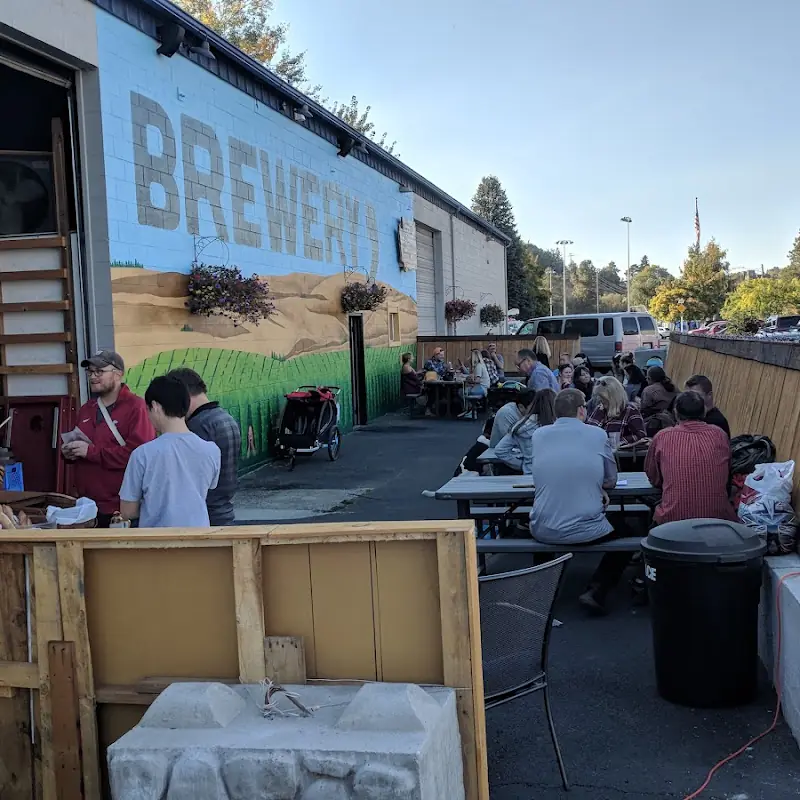 Trailside Taproom by Paradise Creek Brewery