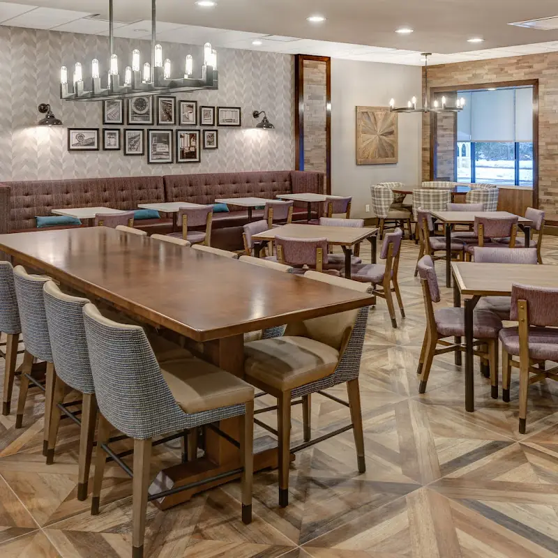 JT's Restaurant & Lounge
