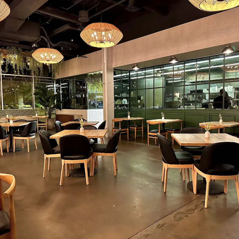 Rak: Modern Thai & Cocktails
