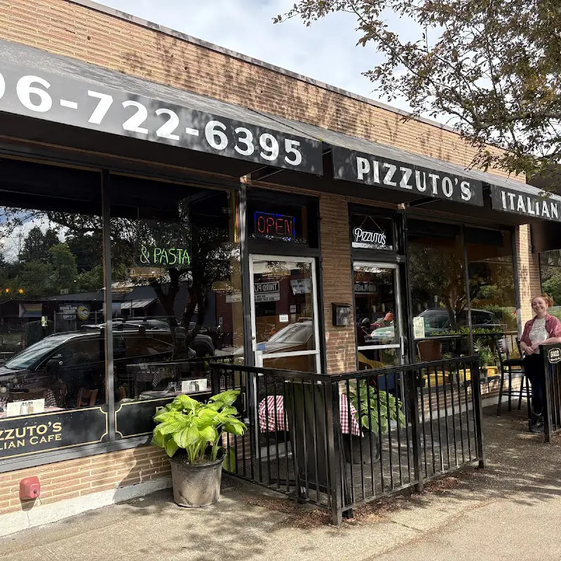 Pizzuto's Italian Cafe