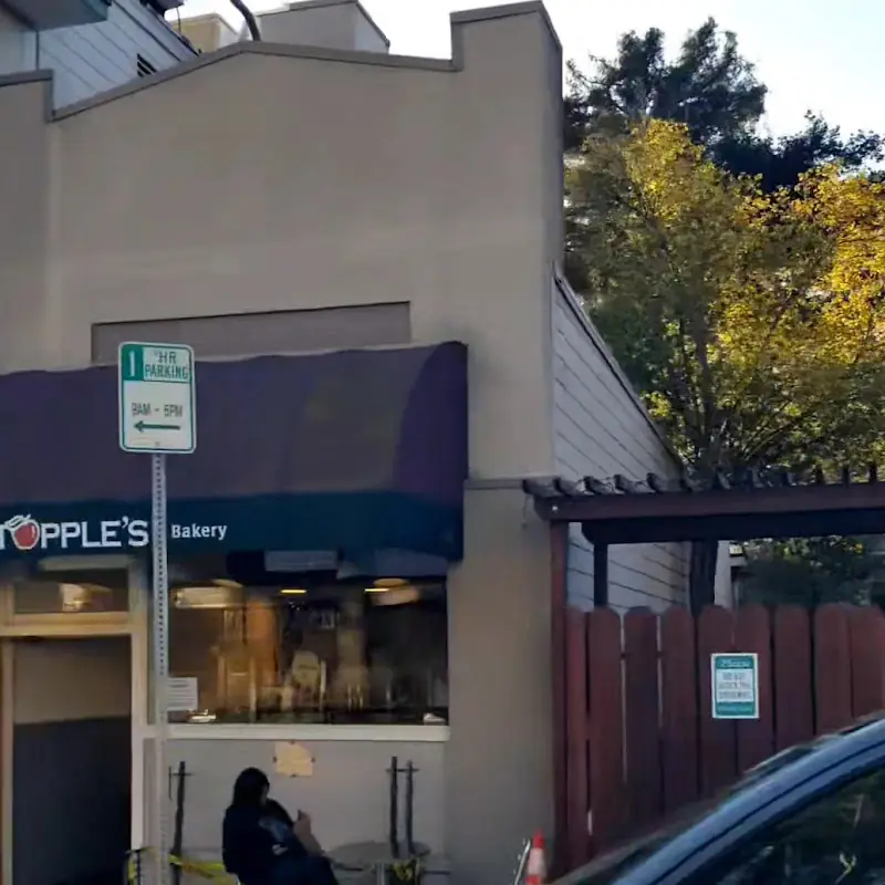 FatApple’s Berkeley Restaurant and Bakery