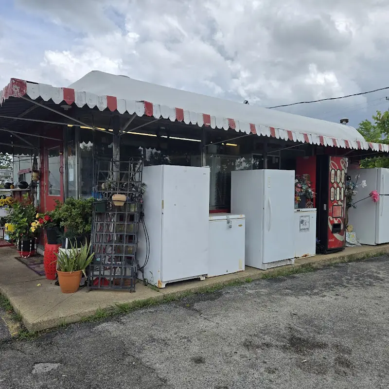 Miss Betty's Magic Wok
