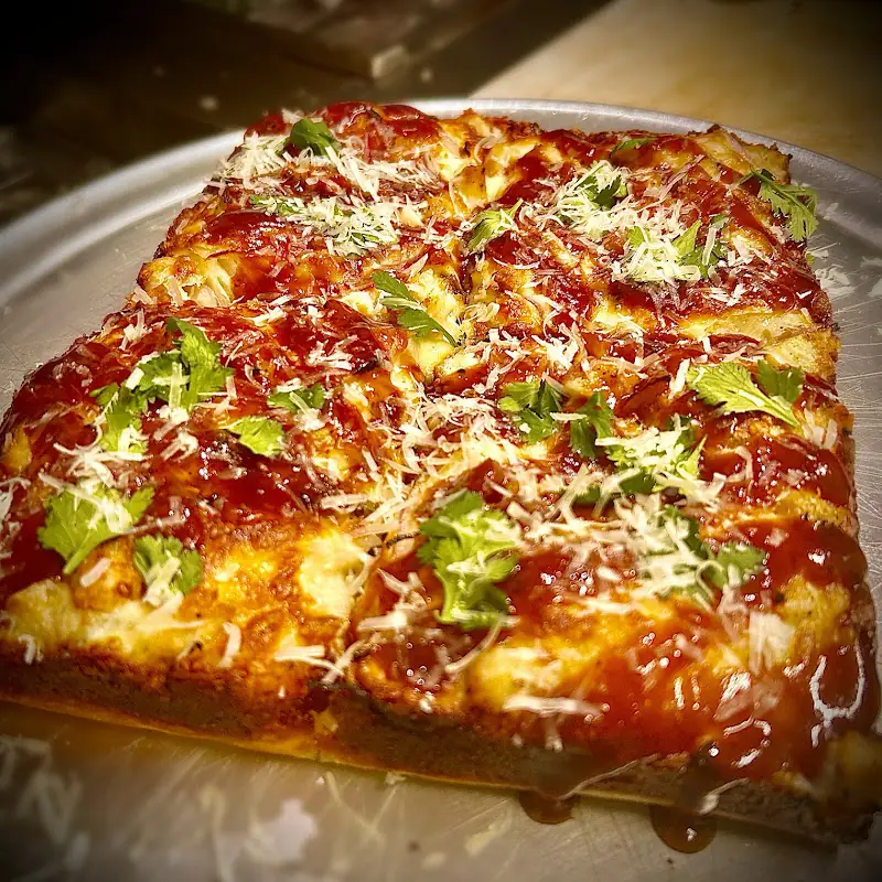 Chonie's Pizza - Van Henion Brewing Location