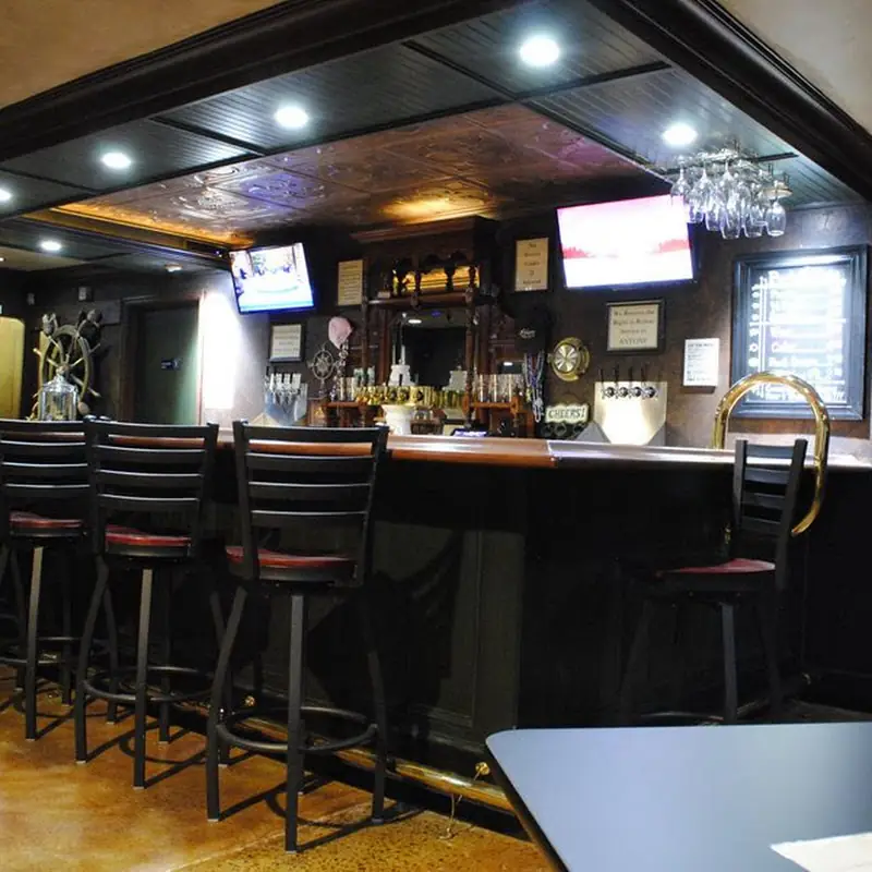 Port O'Pints Brewing Co.