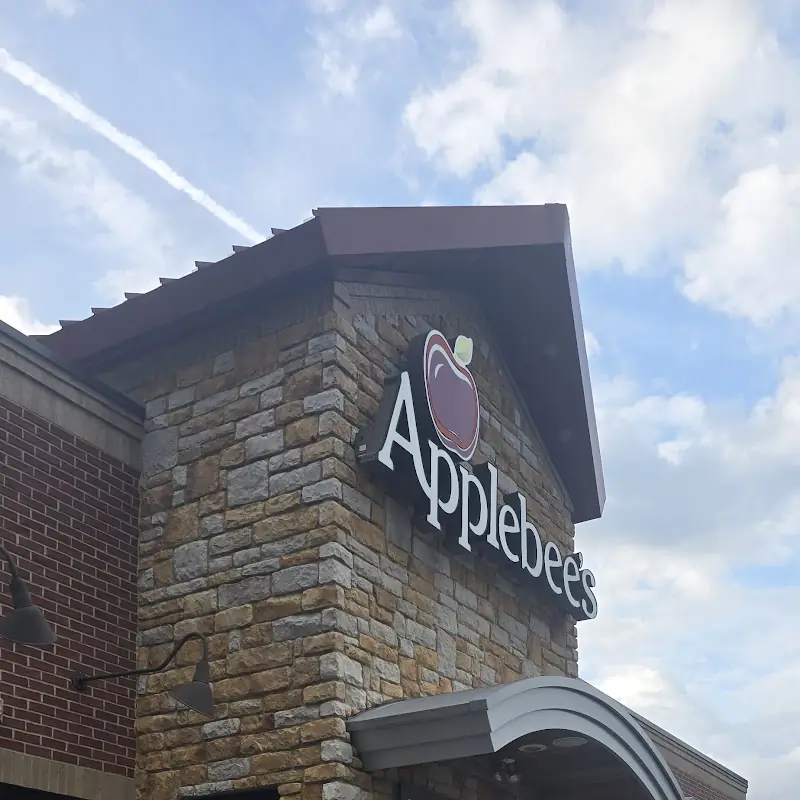 Applebee's Grill + Bar