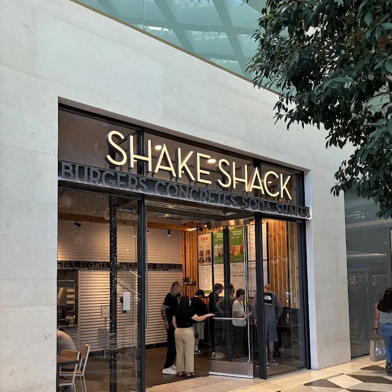 Shake Shack Valley Fair