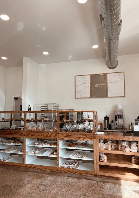 Lindström Bakery