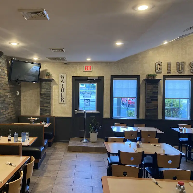 Giuseppe's Italian Restaurant & Pizzeria