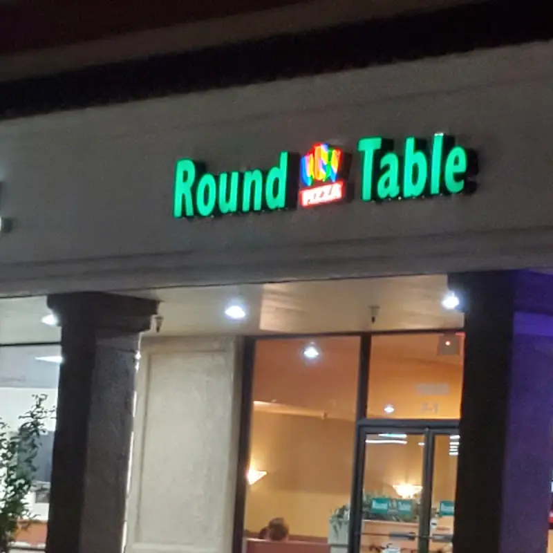 Round Table Pizza