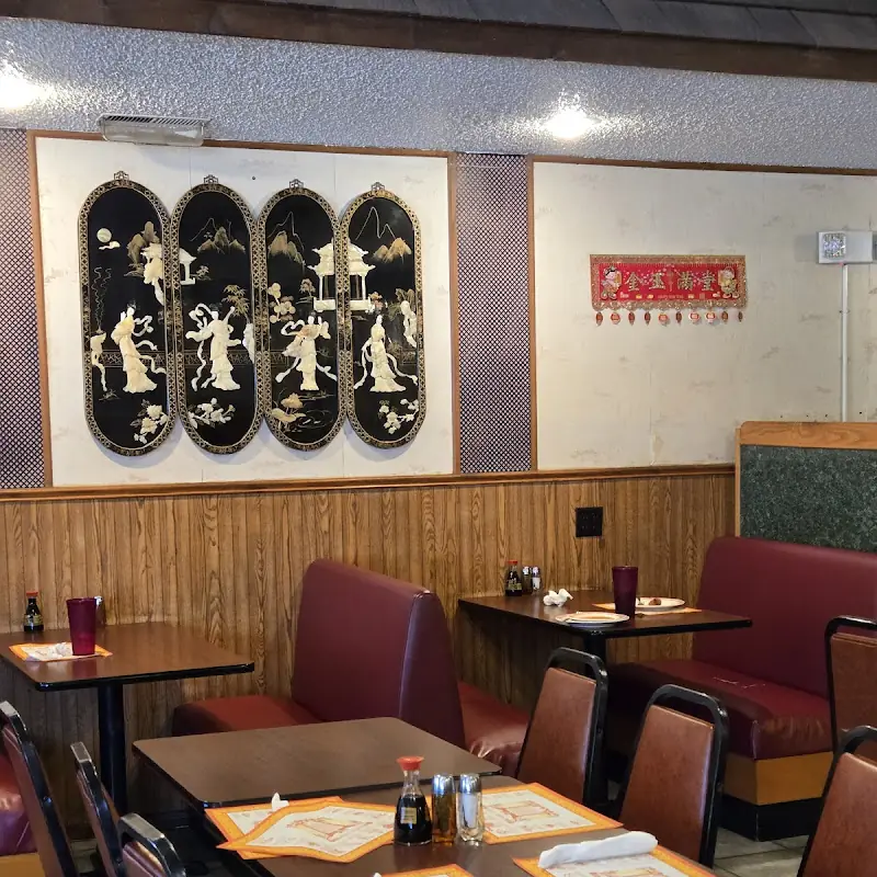 Dragon's Den Restaurant
