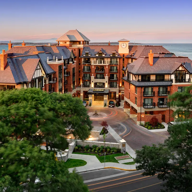 Oak Bay Beach Hotel