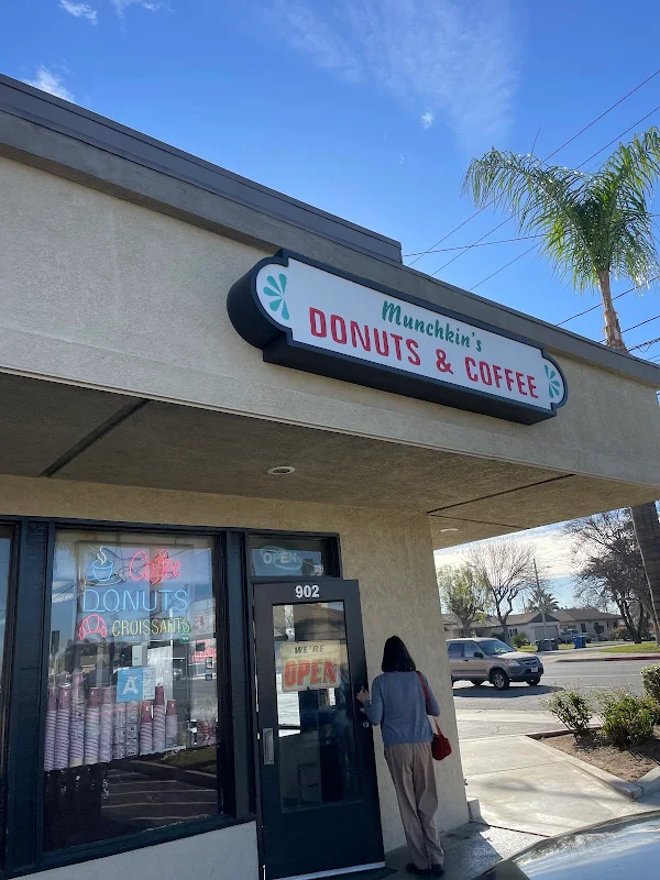 Munchkin's Donuts