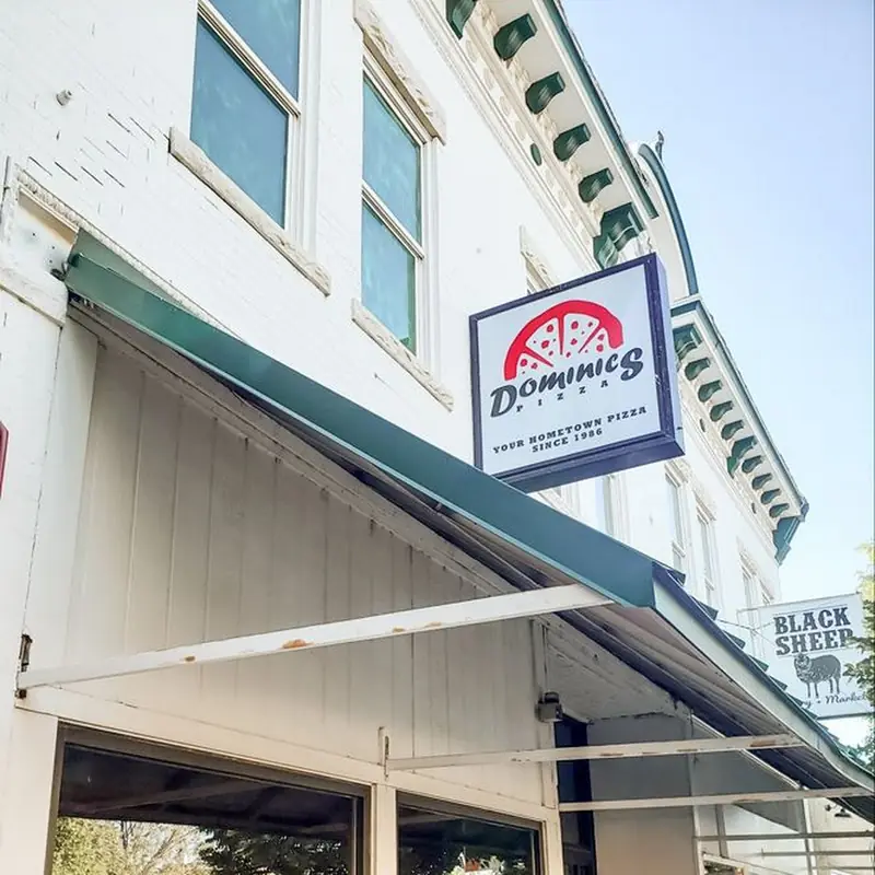 Dominic's Hometown Pizza