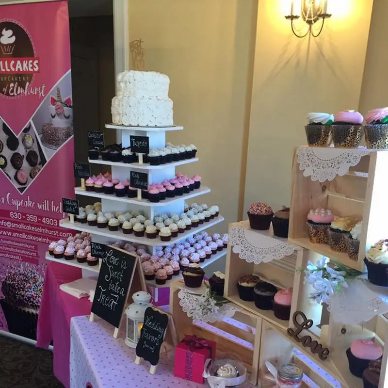 Smallcakes: A Cupcakery and Creamery of Elmhurst
