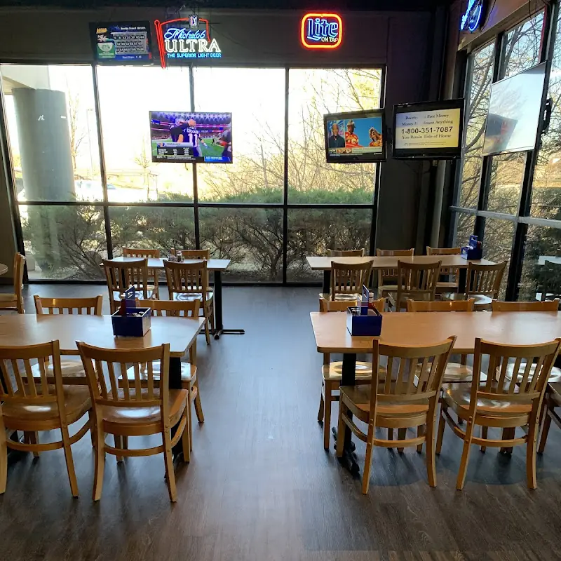 Greenies Restaurant And Bar