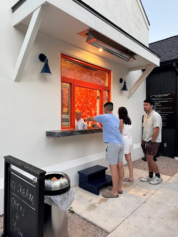 Austin Street Creamery