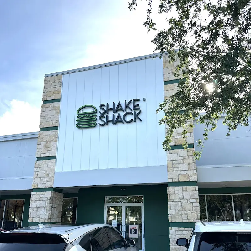 Shake Shack Plaza at Delray