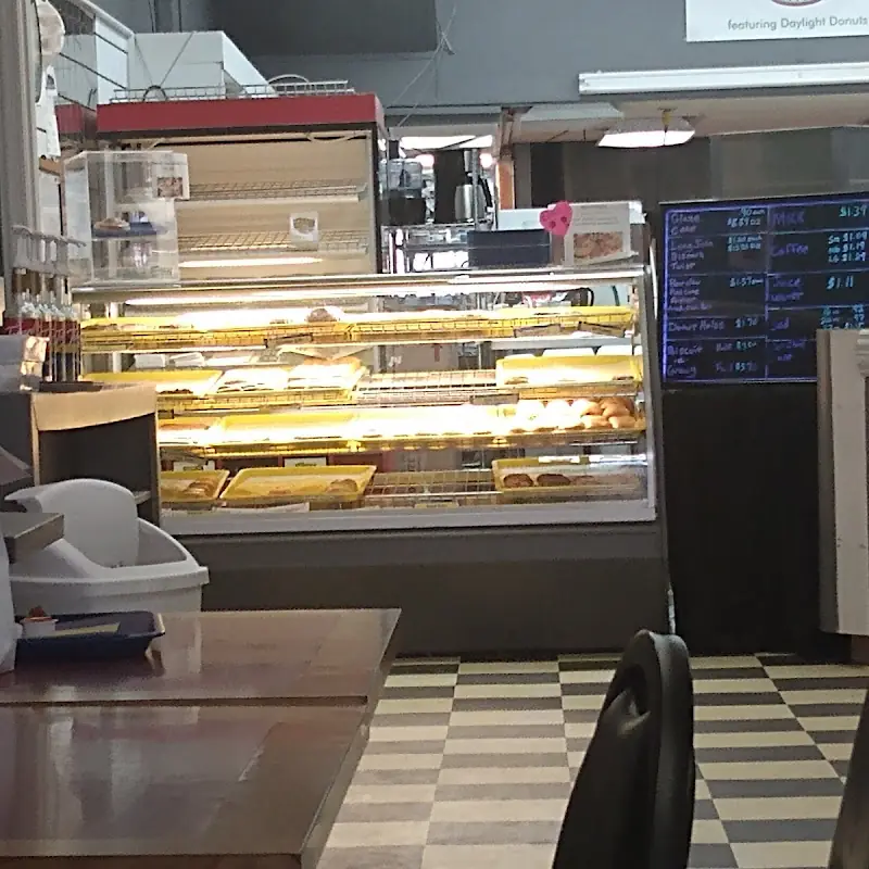 Me & Ma's Bakery