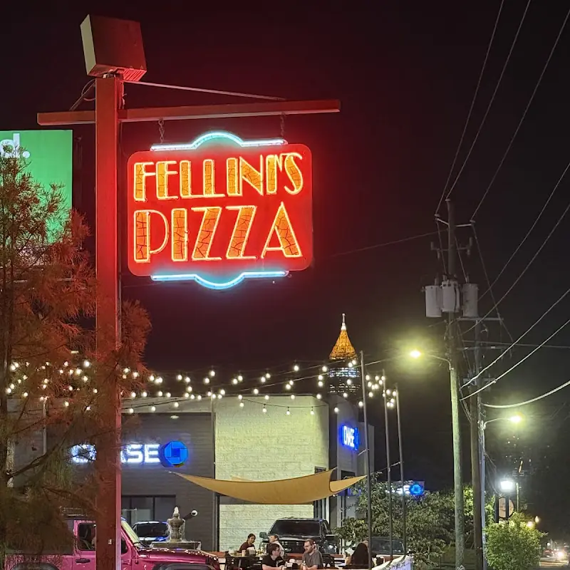 Fellini's Pizza