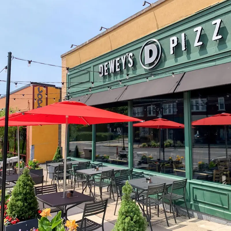 Dewey's Pizza - Cleveland Heights