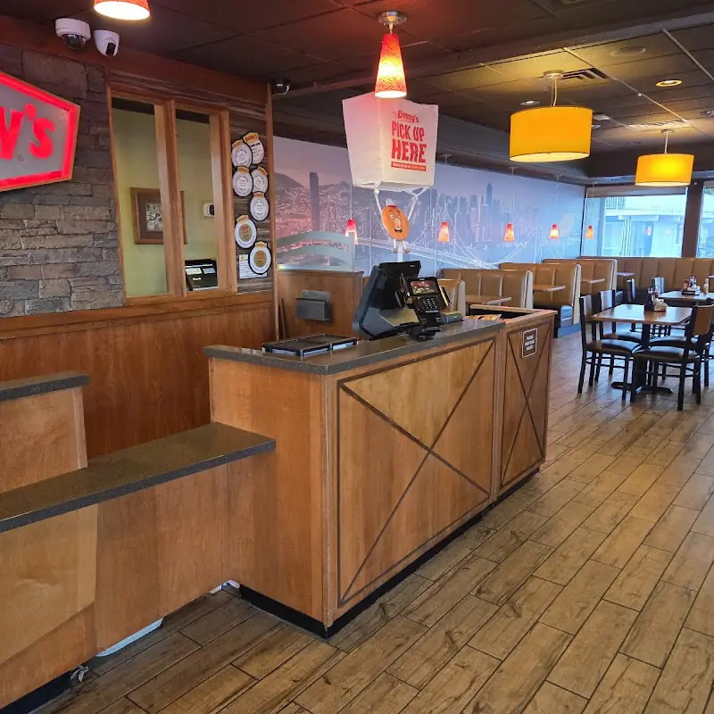 Denny's Restaurant