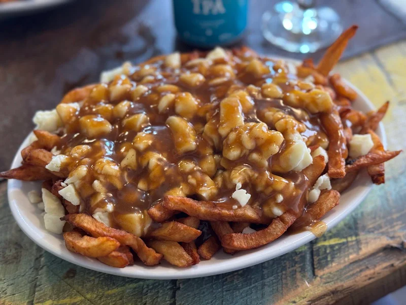 10 Croquettes (4, Poutine and Onions Rings) (Croquettes) (4, Poutine Et Rondelles D'oignons)